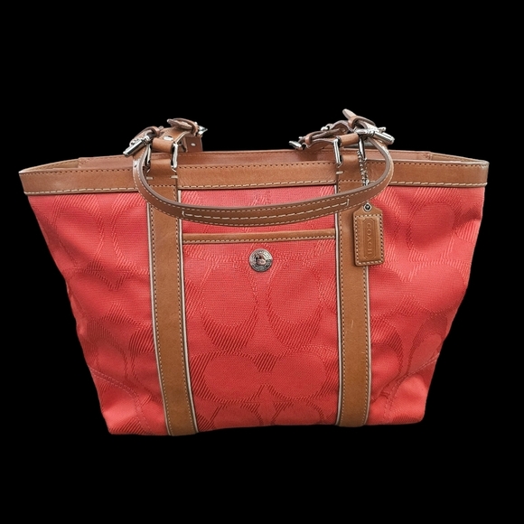 COACH F13560 CORAL SIGN GALLERY TOTE - Picture 1 of 15